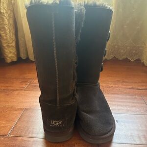 Brown UGGs